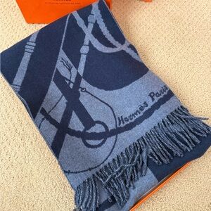 Hermes Clic Clac Muffler  Men's Scarf
